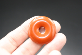 Donut hanger Rode Jaspis 3 cm
