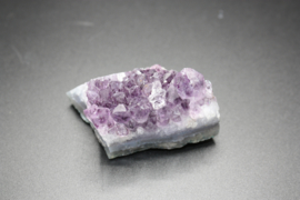 Amethist ruw 56 tot 94 gram