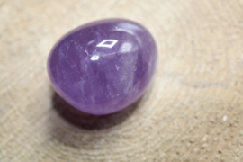 Amethist trommelsteen rond