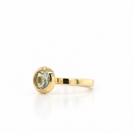 Ring met Concaaf Geslepen Prasioliet