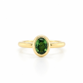 Ring met Ovale Groene Tsavorite 0.85ct in bolzetting