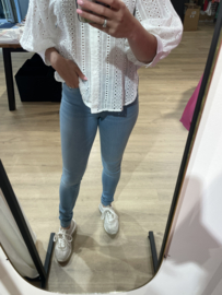 Jeans ONLY