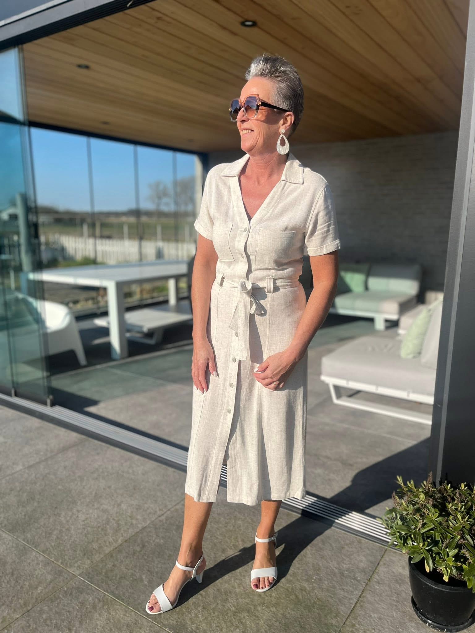 Kleedje linnen - beige