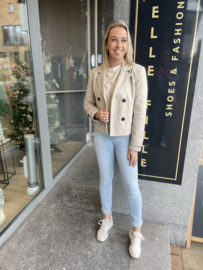 Jeans - only