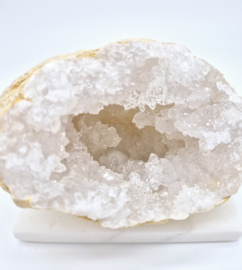 Bergkristal Kwarts Geode uit Marokko (2 helften) zie filmpje