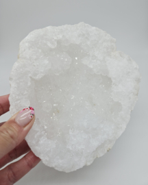 Bergkristal Kwarts Geode uit Marokko (2 helften) 2,05kg Zie Filmpje