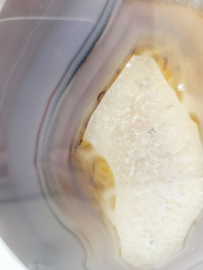 Agaat op standaard (zie filmpje)