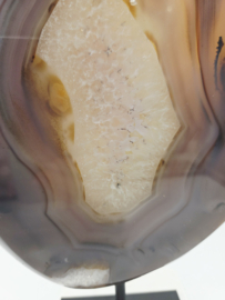 Agaat op standaard (zie filmpje)