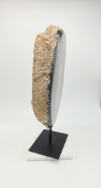 Agaat op standaard (zie filmpje)