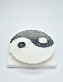 Cadeausetje Yin Yang Wierookhouder met Satya Sandalwood Wierookstokjes