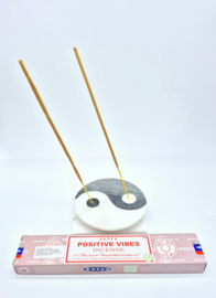 Cadeausetje Yin Yang Wierookhouder met Satya Positive Vibes Wierookstokjes