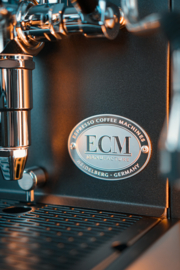 ECM Mechanika Max Matt Black