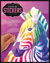 Stickerboek - Kleuren met stickers - Bijzondere dieren