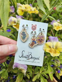 Preorder set houten steekmarkeerders Bloemen en Beer