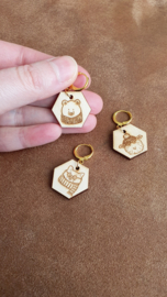 Set van drie houten steekmarkeerders