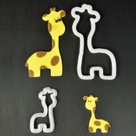 FMM | Mummy & baby giraffe cutters (set/2)