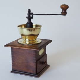 Zeldzame vintage koffiemolen van het Duitse merk HA HA Harhaus