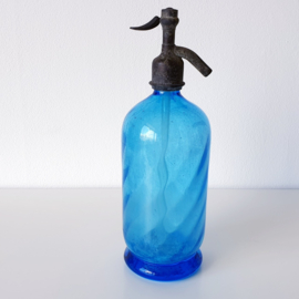 Leuk die oude antieke Spuitwaterflessen, een stukje geschiedenis
