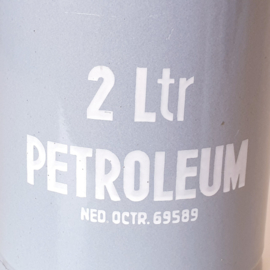 Oude emaille petroleumkan  van 2 liter