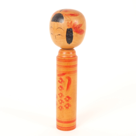 Yamagata Kokeshi - gemaakt door Kobayashi Seijiro (1927-2005)