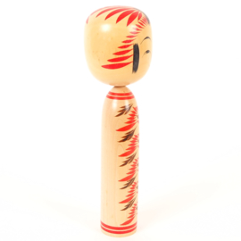 Togatta Kokeshi - gemaakt door Omiya Masao (1923-2014)