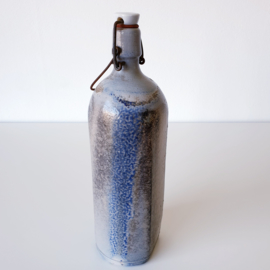 Oude steengoed kruik / fles