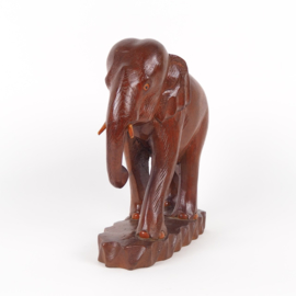 Aziatische mahoniehouten olifant