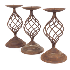 Gedraaide brocante kandelaar / kaarsenstandaard