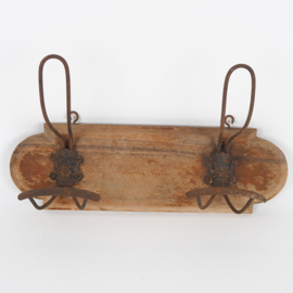 Rustieke brocante kapstok met 2 decoratieve haken