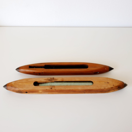Set  van 2 authentieke oude schietspoelen