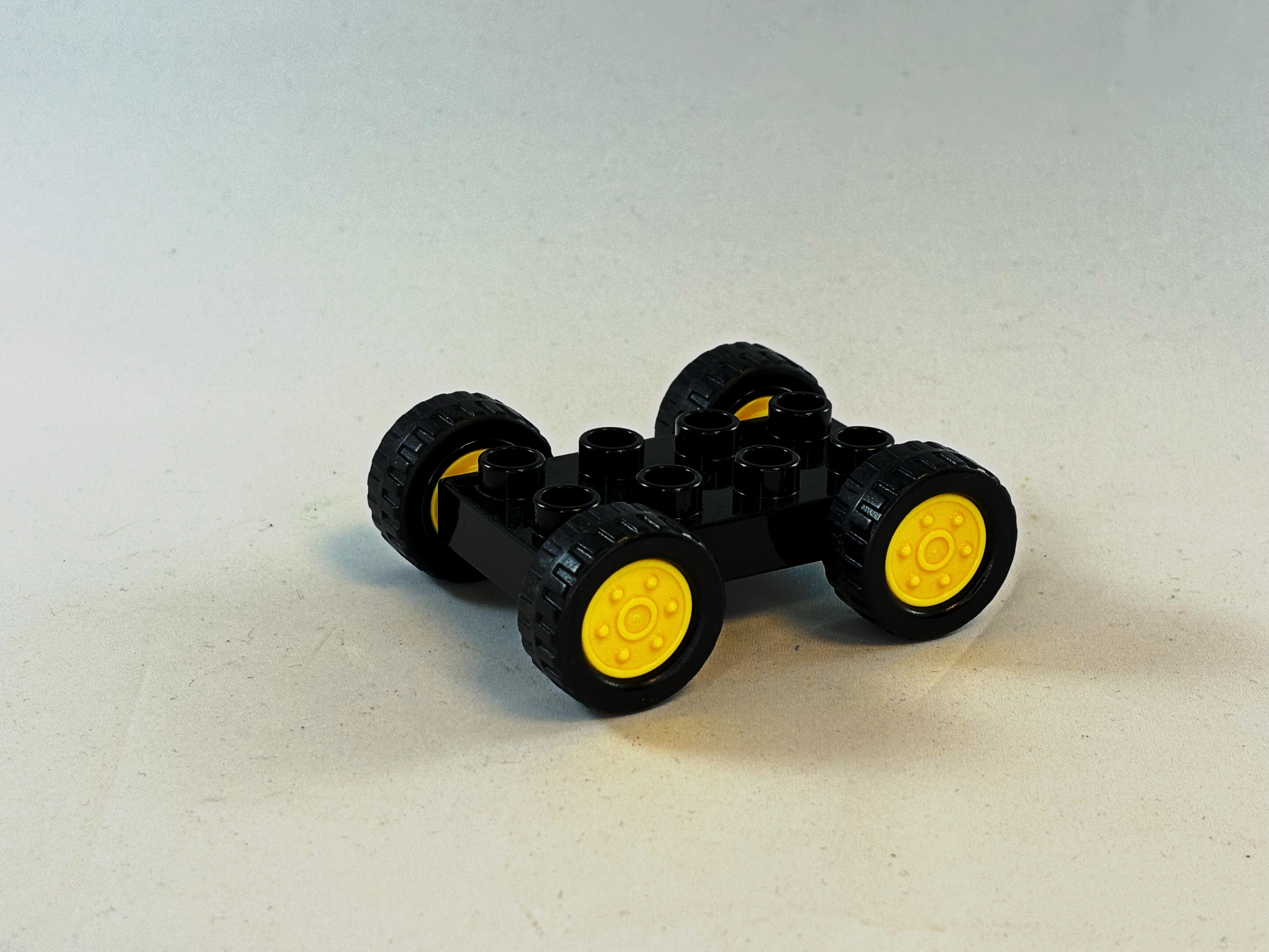 Onderstel zwart geel Duplo