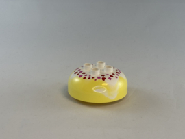 Bovenkant taart of ijs geel wit met hartjes en sterren Duplo