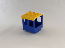 Cabine laag blauw met dak geel Duplo