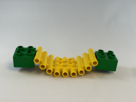 Hangbrug / loopbrug geel met groene  blokken  Duplo