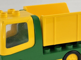 Vrachtwagen geel groen met kiepbak Duplo
