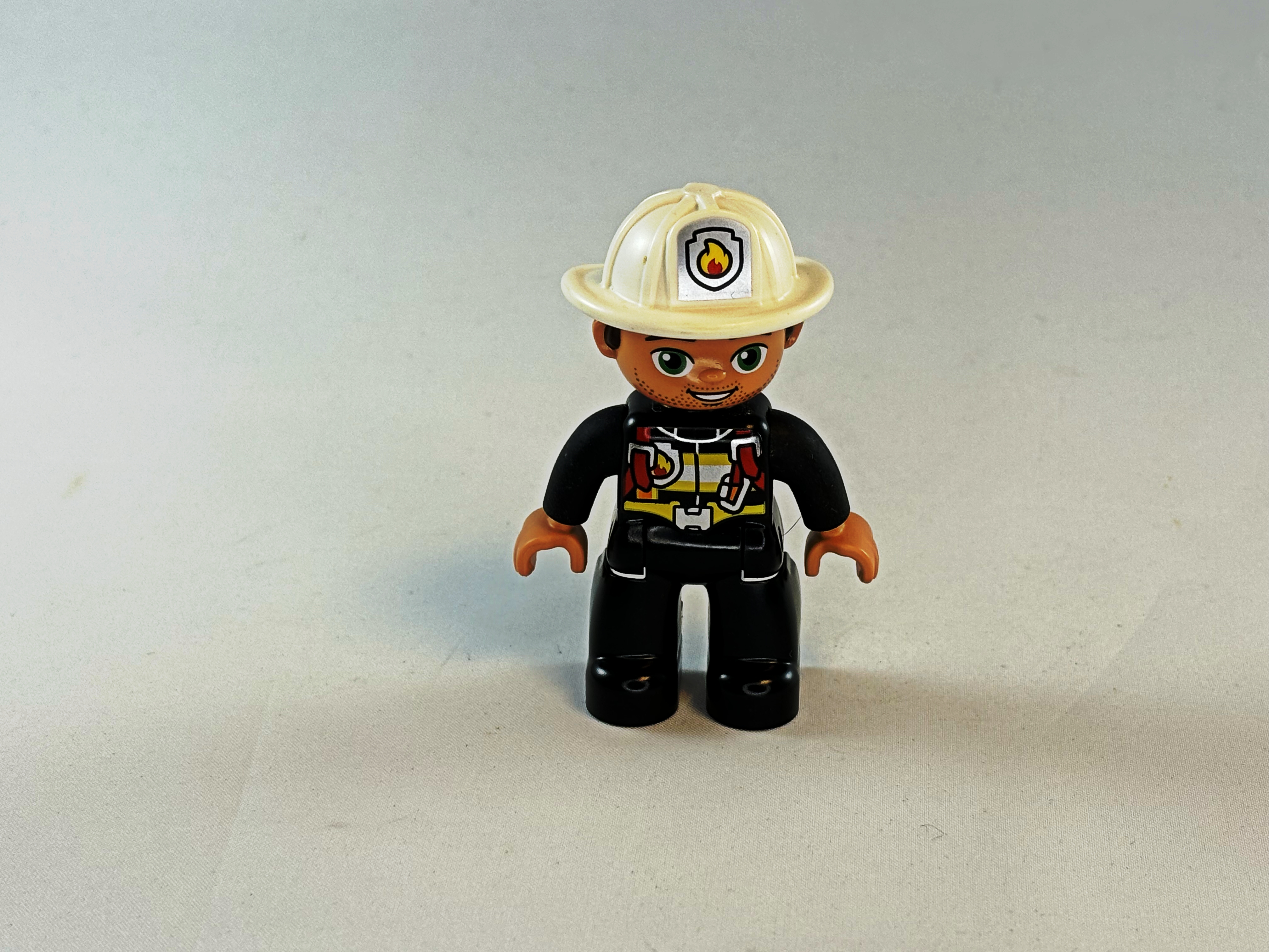 Brandweer met stoppelbaard Duplo