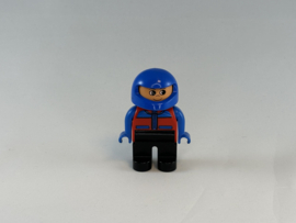 Racer zwarte broek met rode vest en blauwe helm Duplo