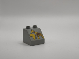 Giraf op schuin blok lichtgrijs Duplo