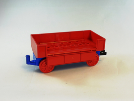 Wagon met rode bak met klaphekjes Duplo