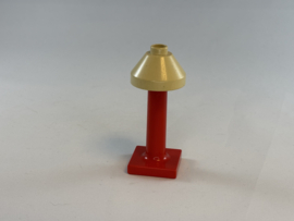 Lamp rood hoog met beige kap Duplo