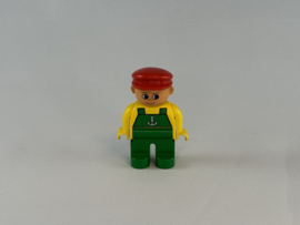 Haven medewerker groen met geel en rode pet Duplo
