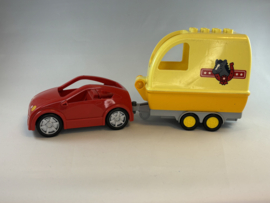 Auto met gele paardentrailer Duplo