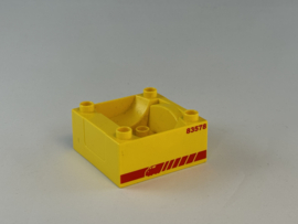 Bak / kist voor trein of wagon geel met rode opdruk Duplo