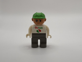 Octan man met groene pet Duplo