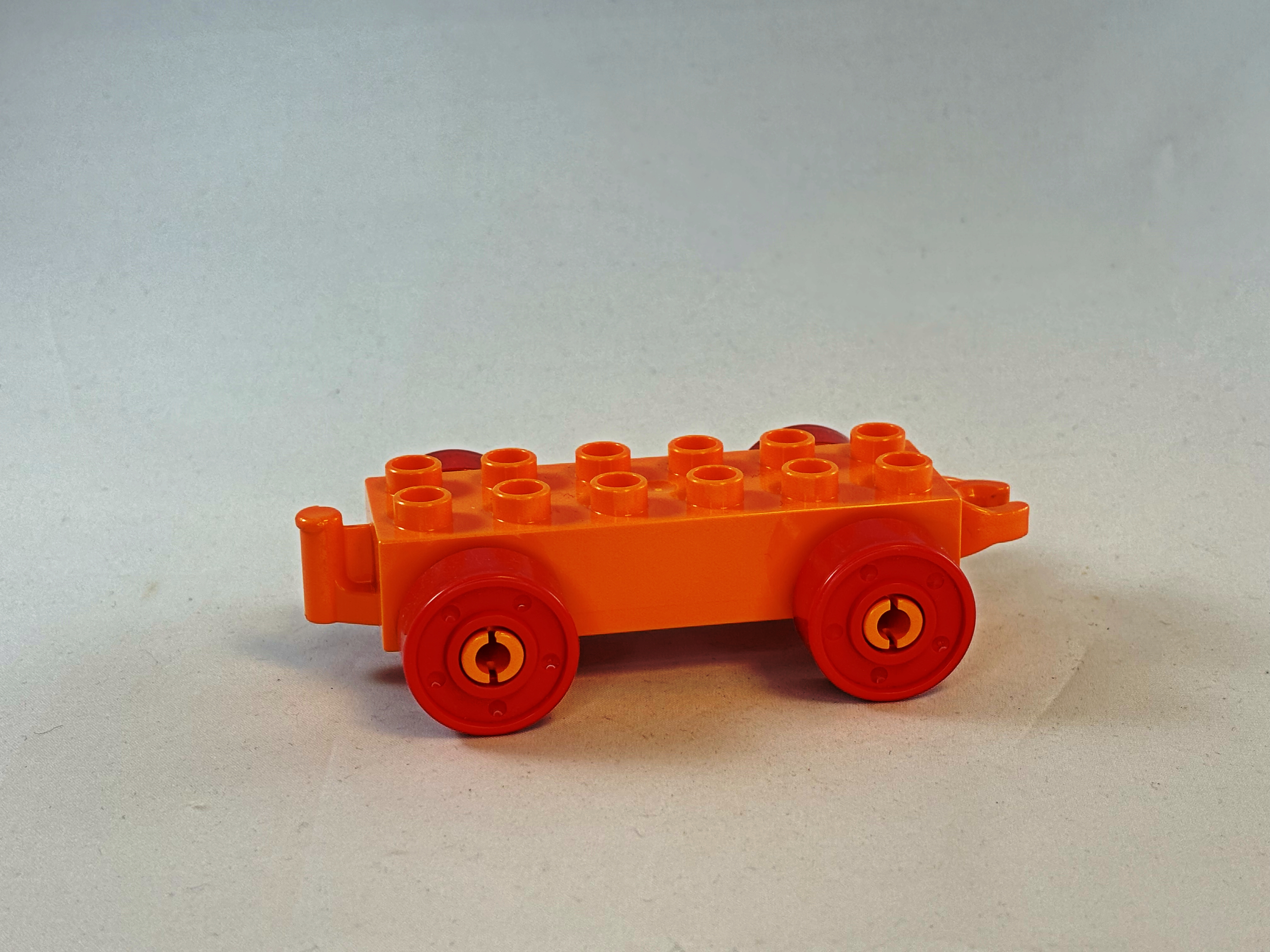 Kar/aanhanger oranje rood Duplo