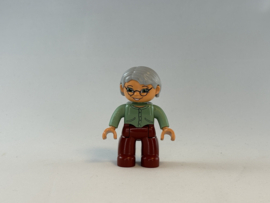 Oma met groene trui Duplo