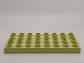 Plaat 4x8 heel lichtgroen Duplo