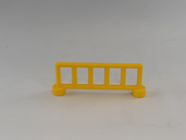 Hek 6 spijlen geel Duplo