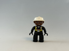 Brandweerman getint met handschoenen Duplo