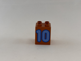 Blok 4 nops hoog bruin getal 10 Duplo